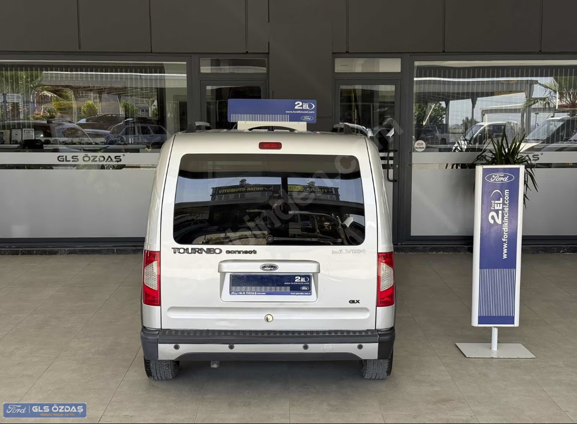 FORD TOURNEO CONNECT SILVER 90 BG 2013 MODEL